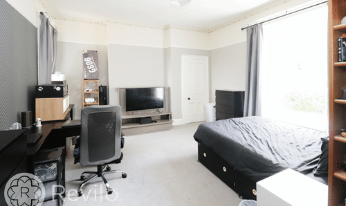 Room Photo