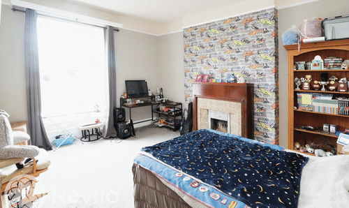 Room Photo