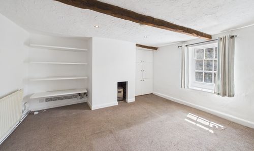 Bedroom 1 / Living Space