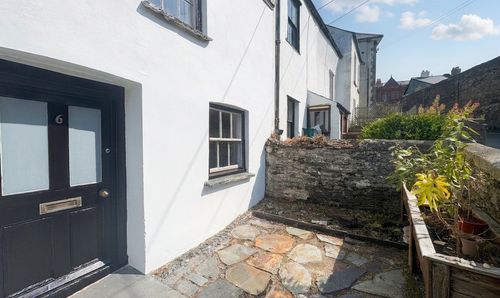 Front Courtyard