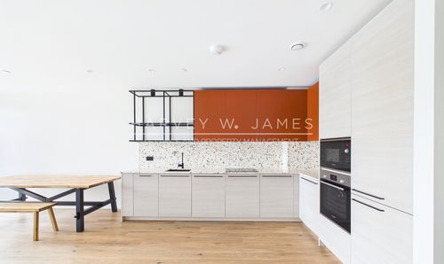 Hawser Lane, Curlew House, E14