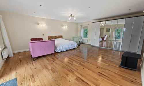 Room Photo