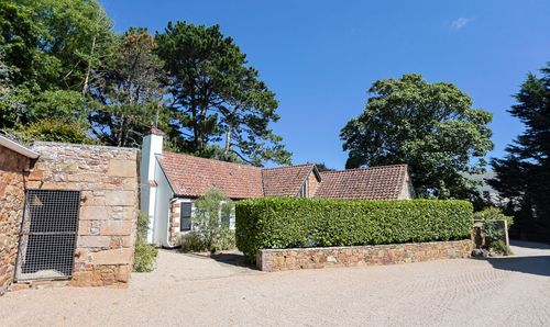 Beechfield Cottage La Rue De La Croiserie, Trinity