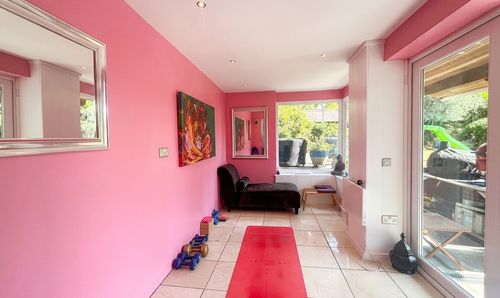 Room Photo