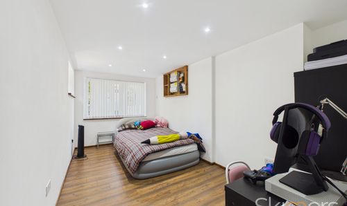 Room Photo