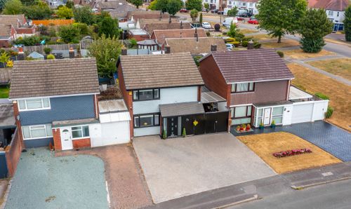 32 Hoylake Close, Nuneaton, CV11 6NJ