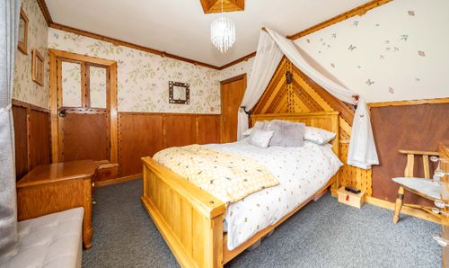 Room Photo