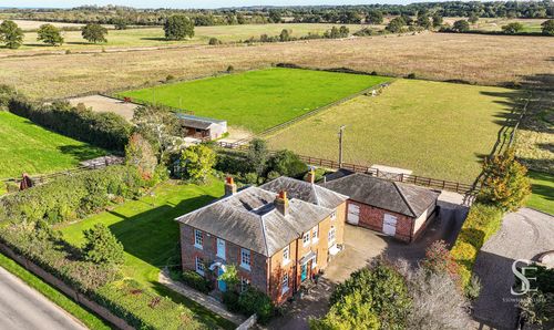 Buck Farm House, Howe Lane, Binfield, RG42 5QS