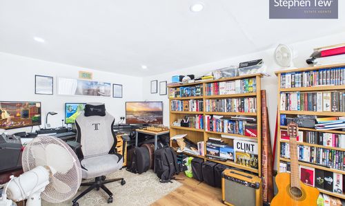 Room Photo