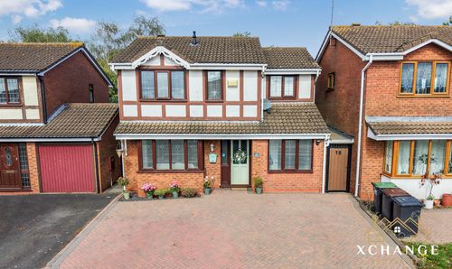 19 St. Austell Close, Nuneaton, CV11 6SX