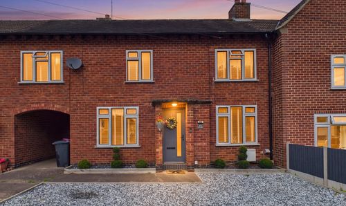 34 The Woodlands, Nuneaton, CV10 0SY