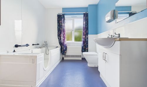Rendle Bathroom