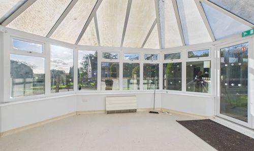 Valley View Conservatory