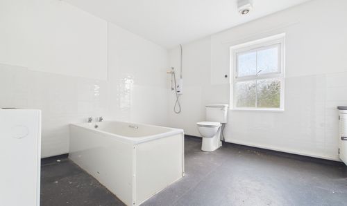 Valley View Bathroom