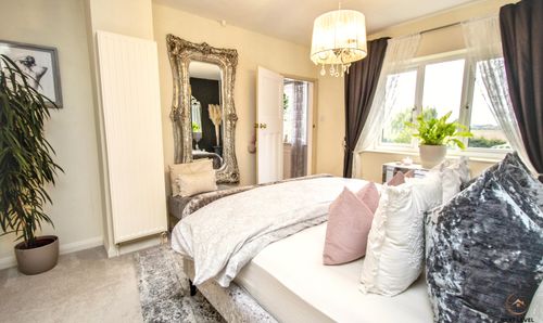 Room Photo