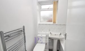 Farm Road, Barwell, LE9 photo