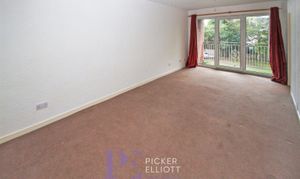 Clarence Road, Clarence Court Clarence Road, LE10 photo