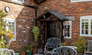 Wolds Lane, Wolvey, LE10 thumbnail photo