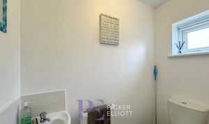 Kinross Way, Hinckley, LE10 thumbnail photo