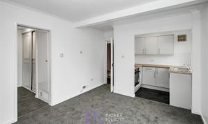 A photo of house to rent on Clarence Court, London Road, Hinckley from Picker Elliott Hinckley