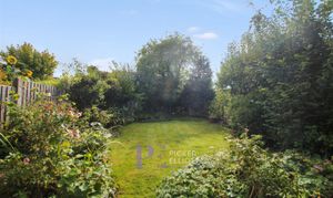 Sherwood Road, Stoke Golding, CV13 thumbnail photo