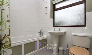 Sherwood Road, Stoke Golding, CV13 photo