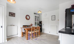 Pine Close, Stoke Golding, CV13 thumbnail photo