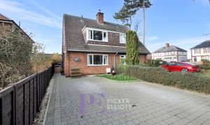 Pine Close, Stoke Golding, CV13 thumbnail photo
