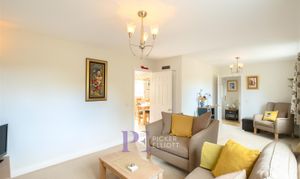 The Green, Dadlington, CV13 thumbnail photo