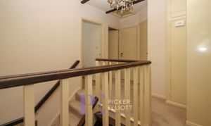 Boyslade Road East, Burbage, LE10 photo