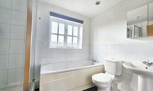 Hinckley Road, Burbage, LE10 thumbnail photo