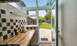 Charnwood Road, Barwell, LE9 thumbnail photo