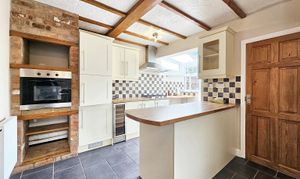 Charnwood Road, Barwell, LE9 thumbnail photo