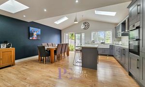Sapcote Road, Burbage, LE10 thumbnail photo
