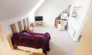 Lounge2