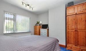 Coventry Road, Hinckley, LE10 thumbnail photo