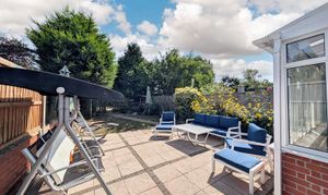 Coventry Road, Hinckley, LE10 thumbnail photo