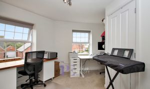 Netherfield Drive, Sapcote, LE9 thumbnail photo