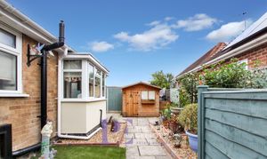 Aldridge Road, Burbage, LE10 thumbnail photo