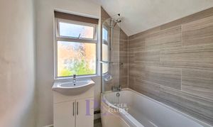 Shilton Road, Barwell, LE9 thumbnail photo