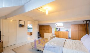 Church Street, Burbage, LE10 thumbnail photo