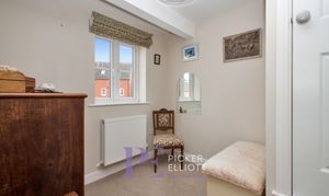 Lockley Gardens, Sapcote, LE9 thumbnail photo