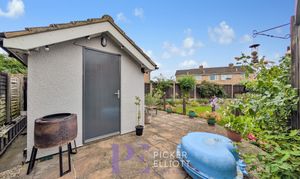 Moray Close, Hinckley, LE10 thumbnail photo