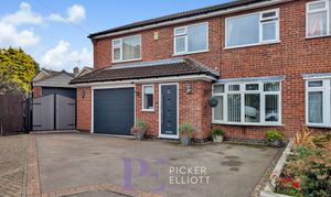 Moray Close, Hinckley, LE10 thumbnail photo