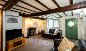 Main Street, Cadeby, CV13 thumbnail photo