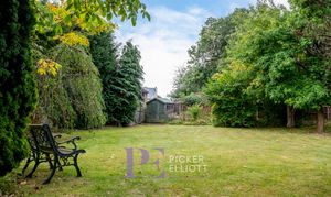 Main Street, Cadeby, CV13 thumbnail photo