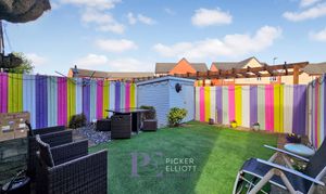 Lockley Gardens, Sapcote, LE9 thumbnail photo