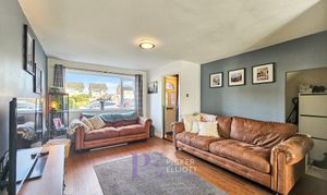 Zealand Close, Hinckley, LE10 thumbnail photo