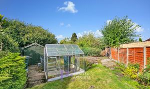 Elizabeth Road, Hinckley, LE10 thumbnail photo