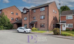 Willow Close, Burbage, LE10 thumbnail photo